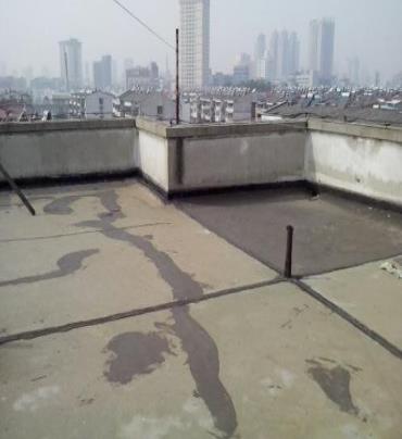 郎溪漏水维修 楼顶漏水是什么原因，楼顶漏水维修方法是什么?